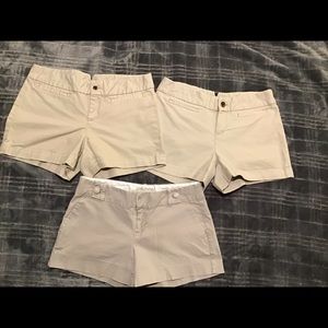 Bundle Banana Republic khakis size 4